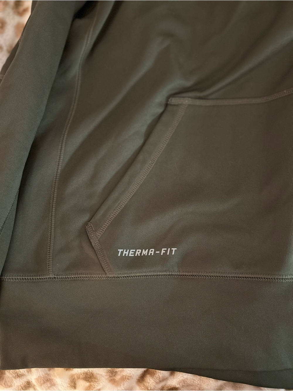 (NWOT) limited edition new york giants time to salute hoodie!🧸 - Picture 5 of 6